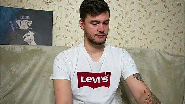 johnstoneisland online show from November 2025 09:35:01 AM