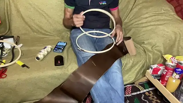 JUSTFORRICH online show from December 2025 12:15:02 AM