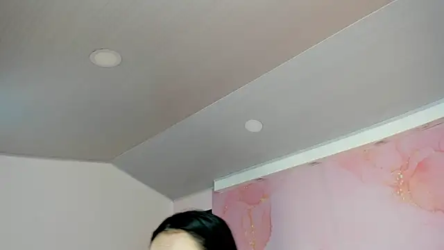 milk candy18 online show from September 2025 12:20:01 PM