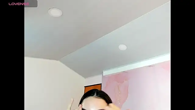 milk candy18 online show from October 2025 12:16:02 PM