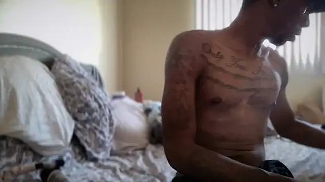 Snapshot of BBCGottii chatting on November 2025 10:01:02 PM BBCGottii online show from November 2025 10:01:02 PM