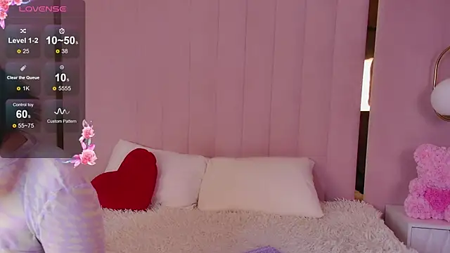 Snapshot of Miranda_Kerry chatting on November 2025 06:27:01 AM Miranda Kerry online show from November 2025 06:27:01 AM