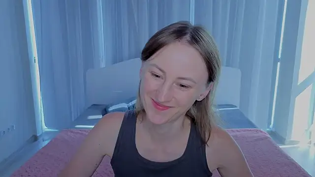 Snapshot of LuluChiiii chatting on September 2025 09:55:01 AM LuluChiiii online show from September 2025 09:55:01 AM