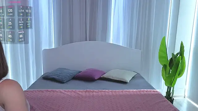 Snapshot of LuluChiiii chatting on September 2025 09:58:02 AM LuluChiiii online show from September 2025 09:58:02 AM