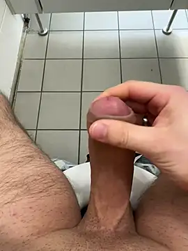 Snapshot of dirtypat24_sc chatting on March 2026 01:39:01 PM dirtypat24 sc online show from March 2026 01:39:01 PM