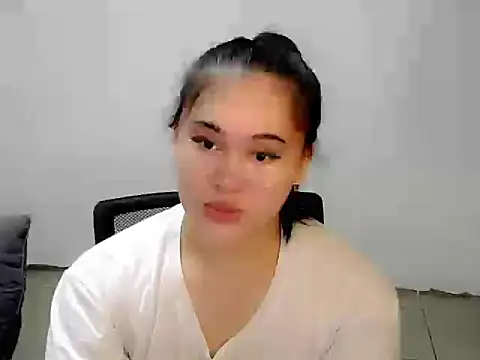 Snapshot of Annierose_ts chatting on November 2025 06:40:02 PM Annierose ts online show from November 2025 06:40:02 PM