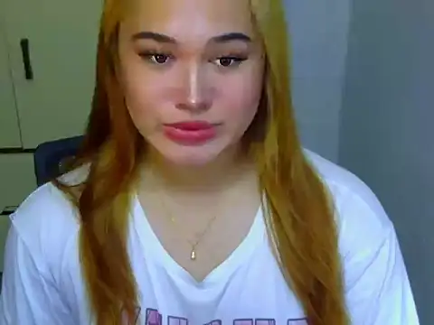 Snapshot of Annierose_ts chatting on January 2026 12:57:02 AM Annierose ts online show from January 2026 12:57:02 AM