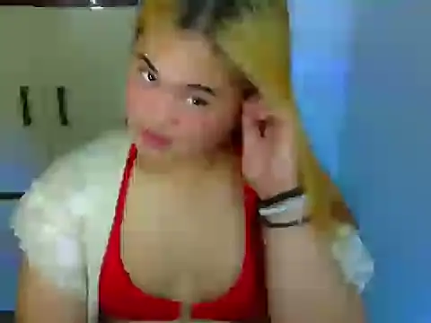 Snapshot of Annierose_ts chatting on February 2026 07:26:01 AM Annierose ts online show from February 2026 07:26:01 AM