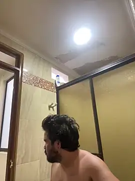 MichaelBear 21 online show from May 2026 12:46:02 PM