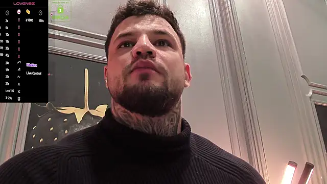 Snapshot of OliverSport chatting on March 2026 11:10:01 AM OliverSport online show from March 2026 11:10:01 AM