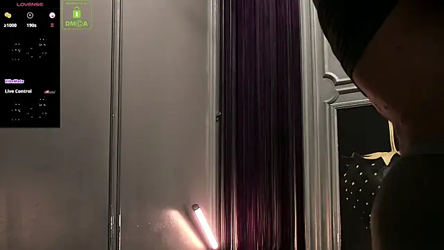 Snapshot of OliverSport chatting on April 2026 11:09:01 AM OliverSport online show from April 2026 11:09:01 AM