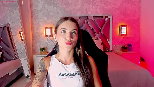 Snapshot of aitana_baker_ chatting on January 2026 03:42:02 AM aitana baker online show from January 2026 03:42:02 AM