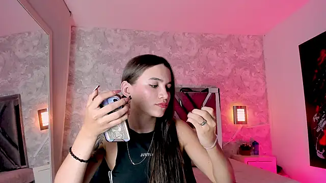 Snapshot of aitana_baker_ chatting on January 2026 06:13:01 PM aitana baker online show from January 2026 06:13:01 PM