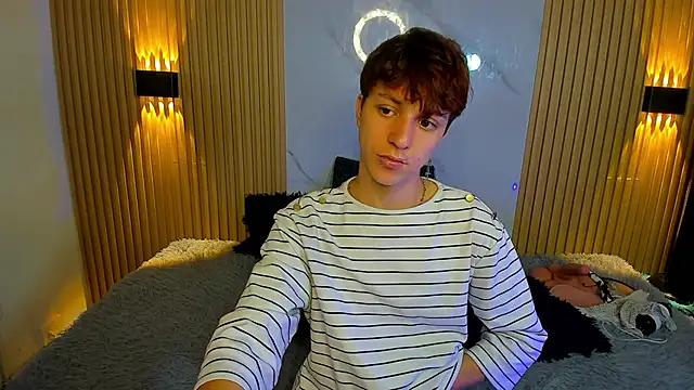 Snapshot of IM_DAREN chatting on September 2025 12:21:02 PM IM DAREN online show from September 2025 12:21:02 PM