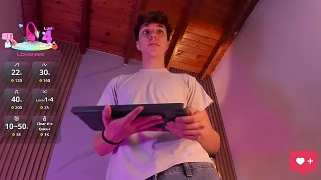 Snapshot of IM_DAREN chatting on October 2025 12:14:01 PM IM DAREN online show from October 2025 12:14:01 PM