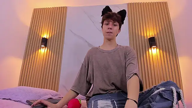 Snapshot of IM_DAREN chatting on November 2025 03:16:02 AM IM DAREN online show from November 2025 03:16:02 AM