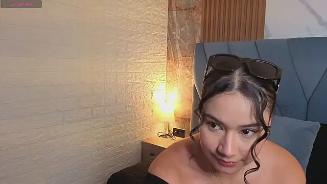 Snapshot of nathalia_koch_ chatting on April 2026 09:01:01 PM nathalia koch online show from April 2026 09:01:01 PM