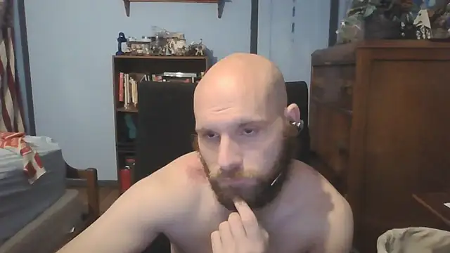 Snapshot of PDrents chatting on October 2025 01:47:01 AM PDrents online show from October 2025 01:47:01 AM