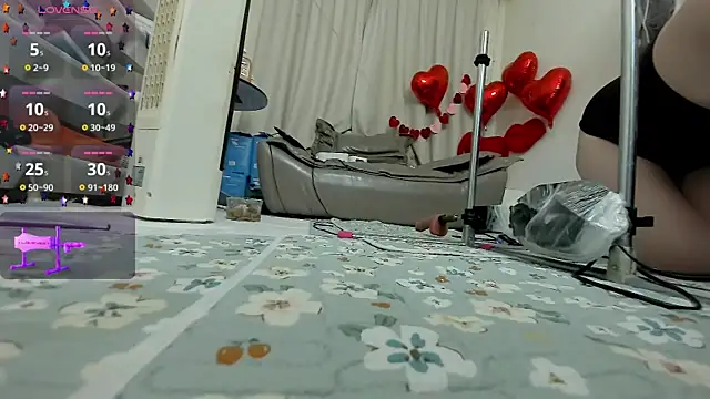 fox-yiyi online show from February 2026 12:00:01 PM