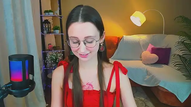 Snapshot of YourLovellyStory chatting on November 2025 04:23:01 PM YourLovellyStory online show from November 2025 04:23:01 PM