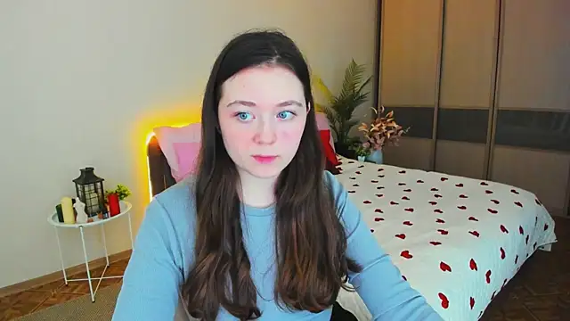 Snapshot of AlluringLookk chatting on April 2026 04:48:01 PM AlluringLookk online show from April 2026 04:48:01 PM