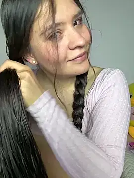 Snapshot of Emilyybennet_ chatting on March 2026 11:09:01 PM Emilyybennet online show from March 2026 11:09:01 PM