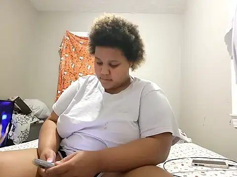 chocolate bella online show from September 2025 03:08:02 AM