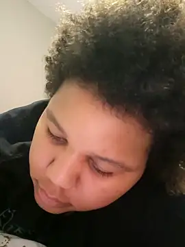 chocolate bella online show from September 2025 04:10:02 PM