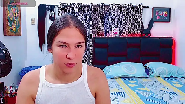 Snapshot of Azley_sweet chatting on March 2026 01:39:02 PM Azley sweet online show from March 2026 01:39:02 PM