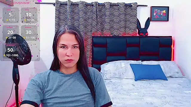 Snapshot of Azley_sweet chatting on April 2026 01:16:01 PM Azley sweet online show from April 2026 01:16:01 PM