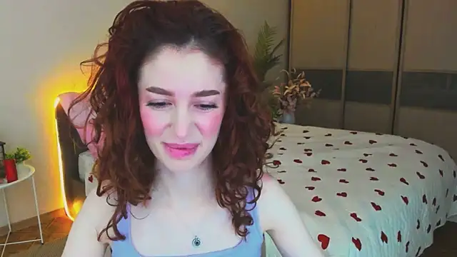 ChristinaConteeree online show from April 2026 08:07:02 PM