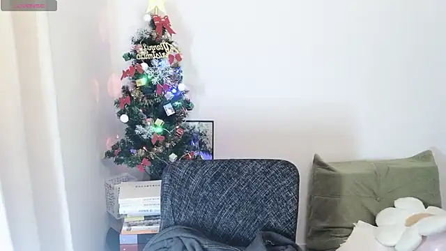 Emmaq996 online show from December 2025 04:20:03 AM