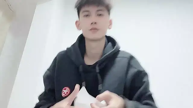 xiaojie2563 online show from October 2025 12:23:01 PM