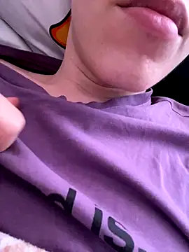 Yammy AssHole online show from October 2025 08:05:02 AM