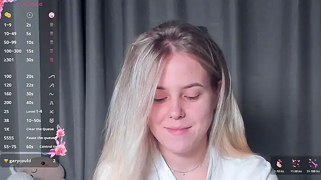 AngelAnty online show from October 2025 03:27:01 PM