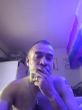 Snapshot of GabyCollado5 chatting on October 2025 07:20:02 AM GabyCollado5 online show from October 2025 07:20:02 AM