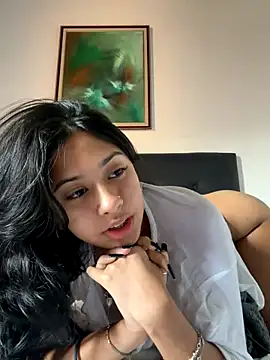 lynn9000 online show from December 2025 08:25:01 PM