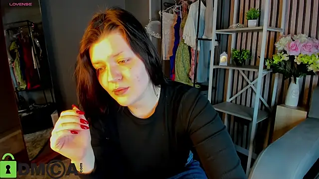 Michele Greenn online show from December 2025 12:59:02 AM