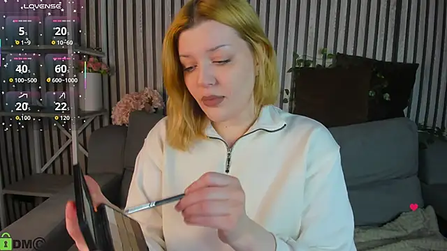 Michele Greenn online show from March 2026 01:06:02 AM