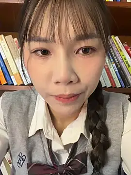 Adora188 online show from March 2026 07:12:01 AM