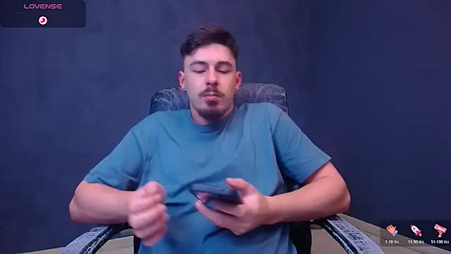 EnzoRace online show from November 2025 05:41:01 AM