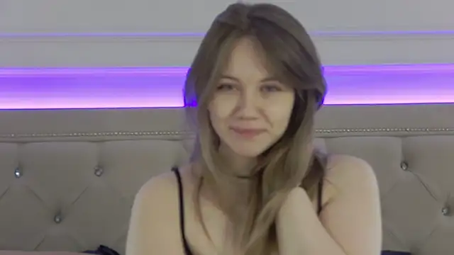 Snapshot of VeraHaze chatting on March 2026 02:05:02 AM VeraHaze online show from March 2026 02:05:02 AM