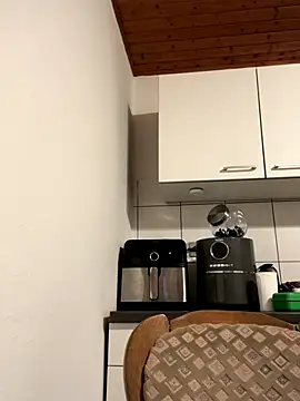 irimiea1729 online show from October 2025 02:45:02 AM