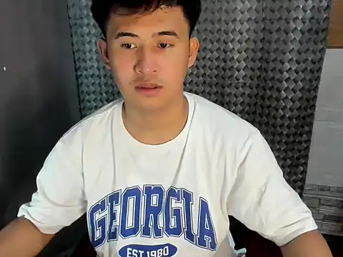Snapshot of Adim-pinoy146 chatting on May 2026 08:44:01 AM Adim-pinoy146 online show from May 2026 08:44:01 AM