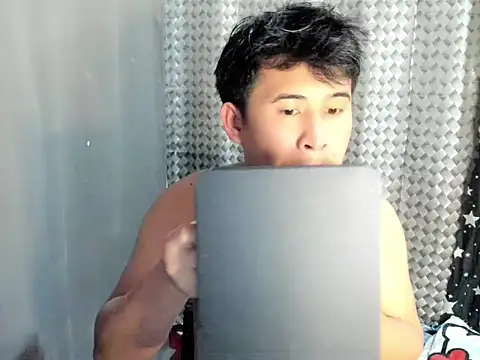 Snapshot of Adim-pinoy146 chatting on June 2026 06:04:01 AM Adim-pinoy146 online show from June 2026 06:04:01 AM