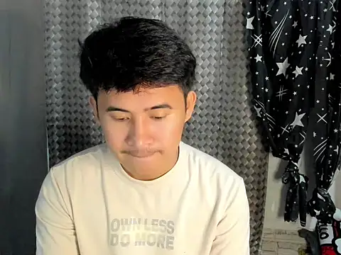 Snapshot of Adim-pinoy146 chatting on June 2026 05:52:01 PM Adim-pinoy146 online show from June 2026 05:52:01 PM