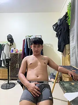 Adim-pinoy146 online show from June 2026 10:36:02 PM