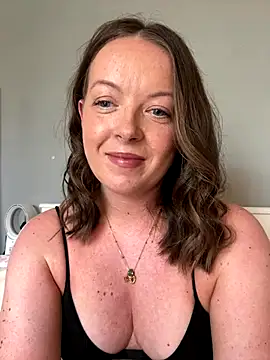 Snapshot of ScottishGymBunny chatting on November 2025 10:25:02 AM ScottishGymBunny online show from November 2025 10:25:02 AM