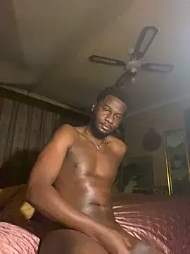 Snapshot of black_Man_dingo chatting on December 2025 02:19:01 AM black Man dingo online show from December 2025 02:19:01 AM