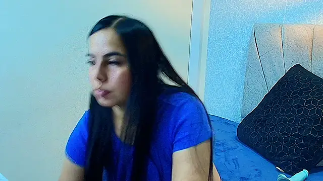 Snapshot of Aly_Smith_ chatting on September 2025 11:45:01 AM Aly Smith online show from September 2025 11:45:01 AM